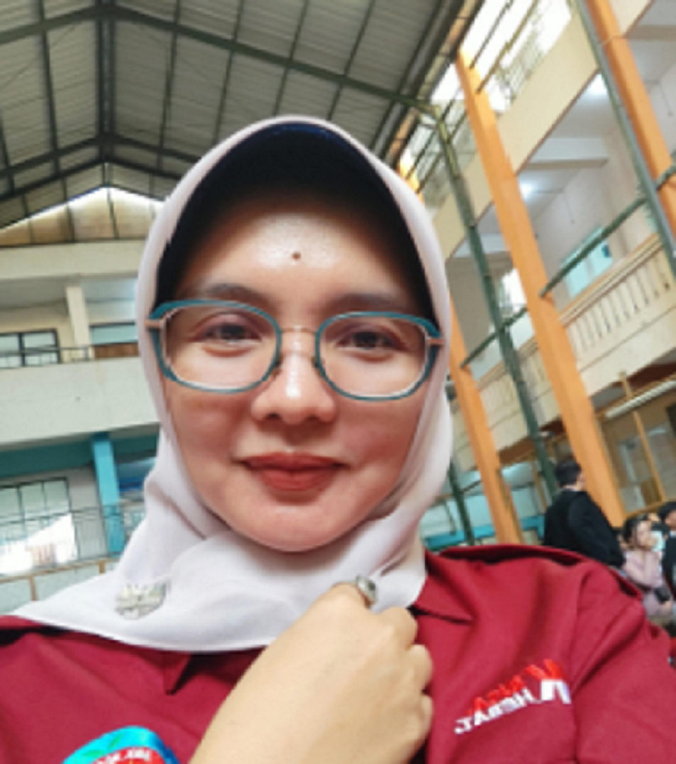 Artikel ini ditulis oleh Titin Rahmi Yuliana,S.Pi.,S.Tr.Par, Guru SMKN 1 Batu.