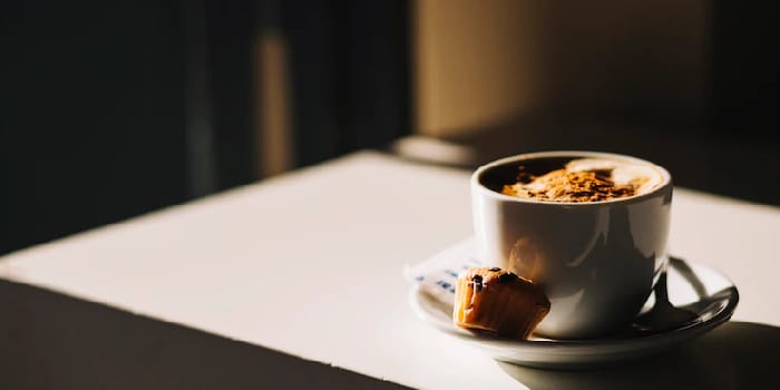 Ngopi Pagi (sumber foto: freepik)