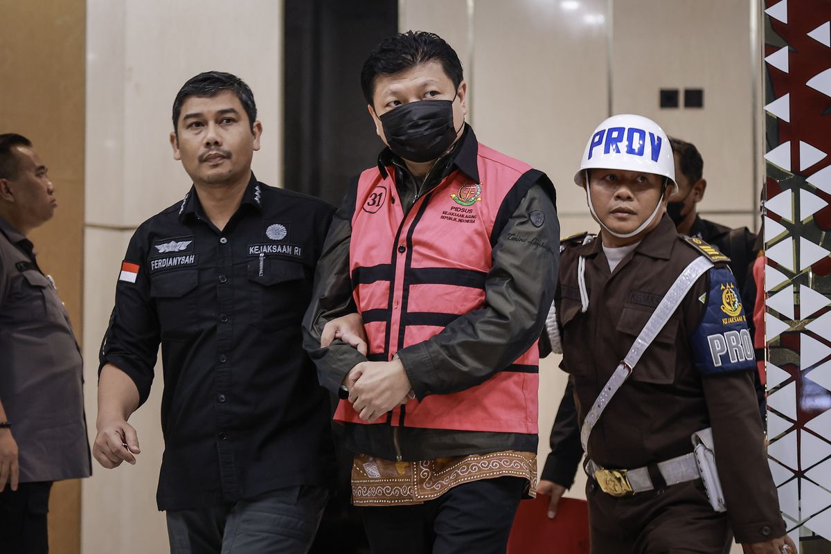 3 tersangka kasus korupsi PT Sritex yang telah ditetapkan. (kompas/Dhemas Reviyanto)