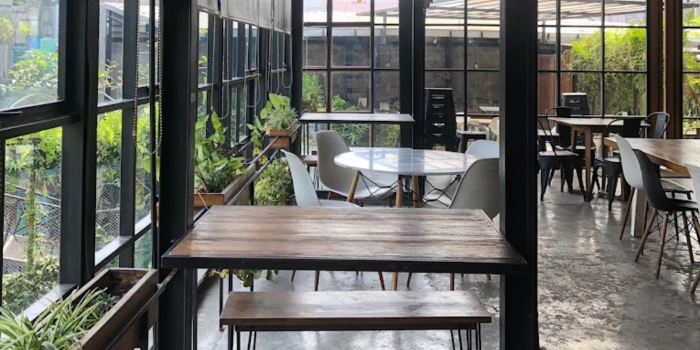Roketto Coffee & Co (Wahyuliana Dewi).