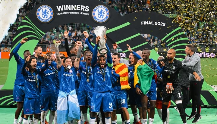 KERJA KERAS: Come back Chelsea saat melawab Real Betis di final Liga Konferensi membuat mereka merengkuh trofi Eropa musim ini.