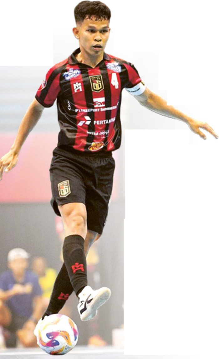 BANGKIT: Pivot Unggul FC Malang Wellington Pereira (kanan) bakal sering berduel dengan kapten Black Steel FC Papua Ardiansyah Nur dalam laga nanti sore.