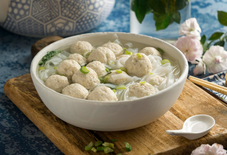 Ilustrasi Bakso (Freepik.com)