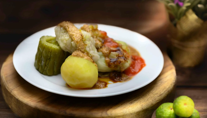Ilustrasi. 4 tempat hidden gem anadalan anak Malang makan Siomay. (pexels/ Daniel Lee)