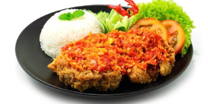 Geprek (sumber foto: masakapahariini.com)
