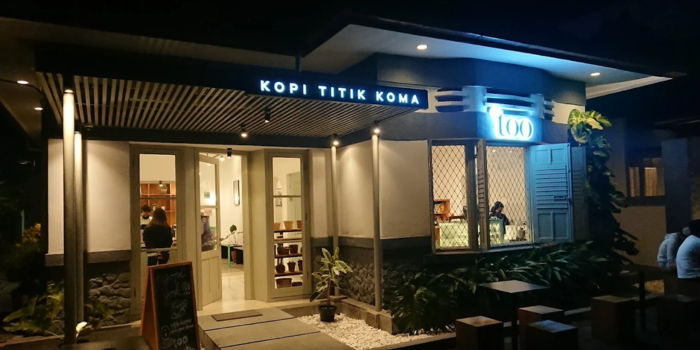Kopi Titik Koma Malang (Adi Mabrur).
