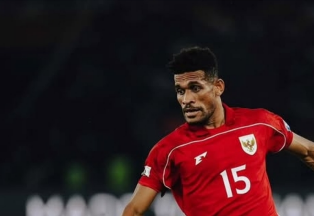 TANGGUH: Ricky Kambuaya tampil penuh determinasi saat melawan China, tadi malam (5/6).