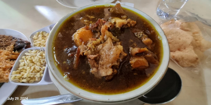 Rawon Nguling (Budi Dermawan).
