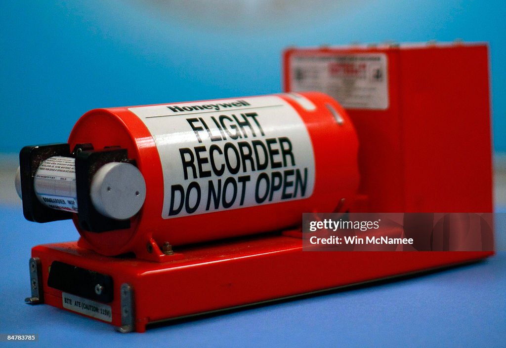 Ilustrasi Black Box Pesawat (Getty Images/Win McNamee)