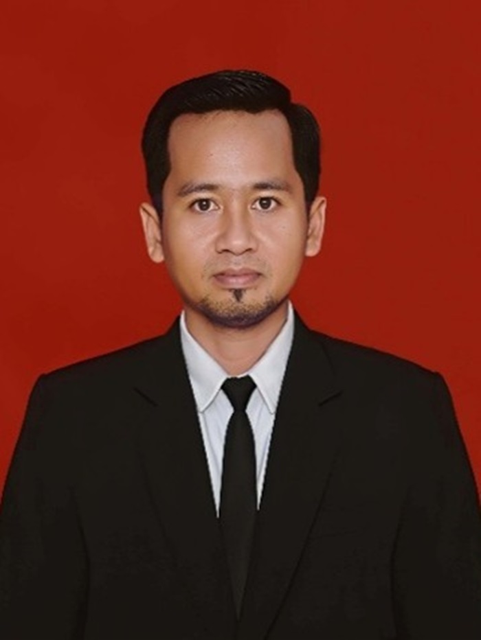 Artikel ini ditulis oleh Muhammad Salim, S.Pd, Waka Humas SMK Plus Taufiqiyah.