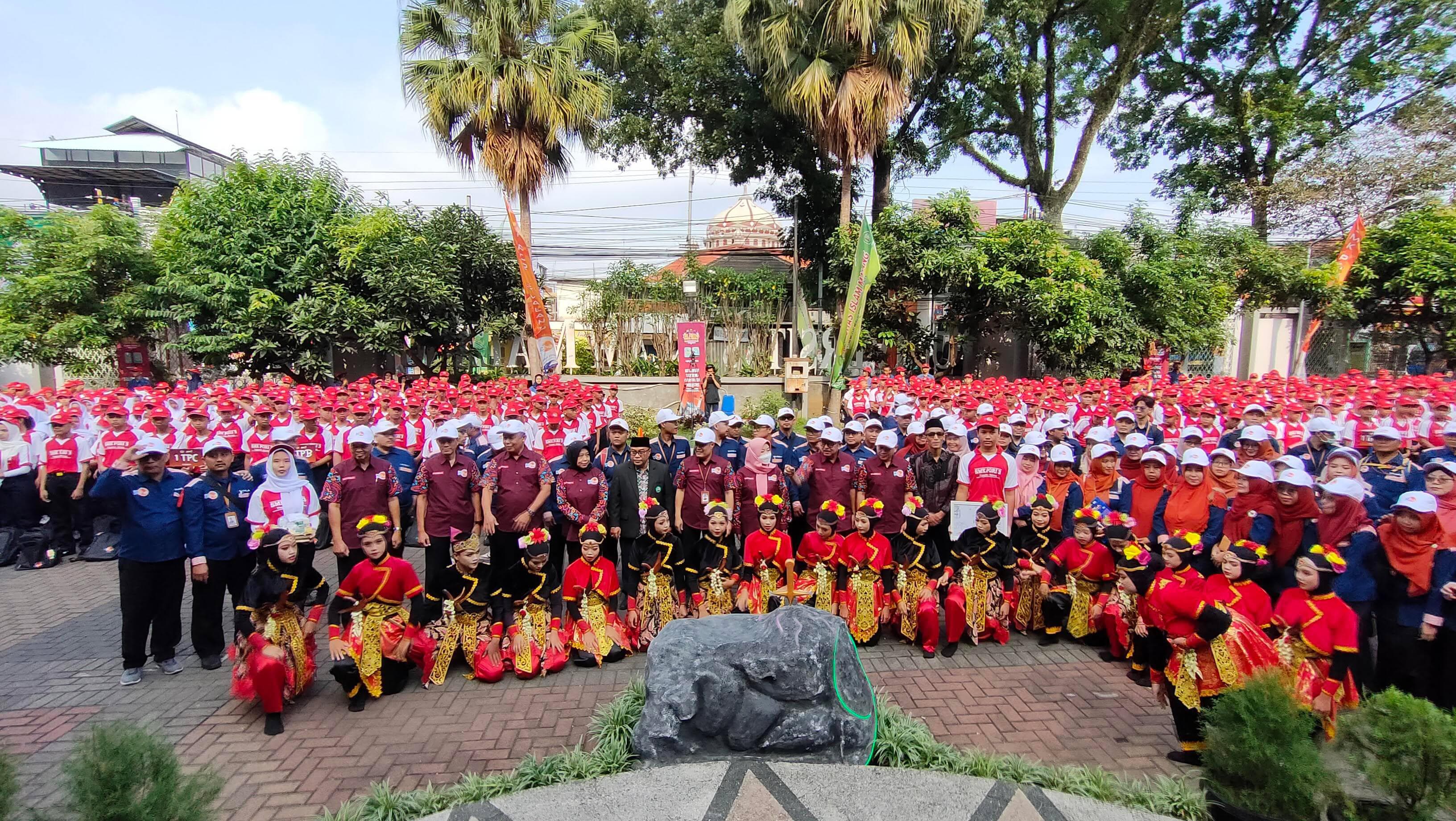 TERTIB: MPLS 2025 di SMK PGRI 3 Malang.