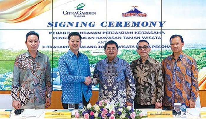 KERJA SAMA: CitraGarden Malang dan PT Wisata Sapta Pesona melakukan penandatanganan kerja sama pada Selasa (1/7).