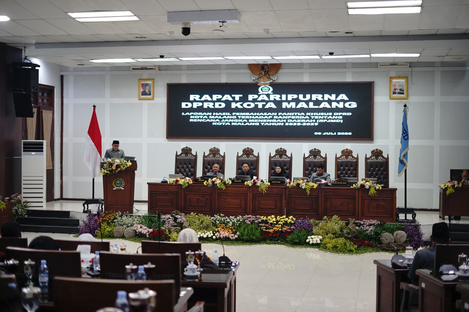 BAHAS BERSAMA: DPRD Kota Malang menggelar Rapat Paripurna Penyampaian Pansus Ranperda RPJMD 2025&ndash;2029 kemarin.