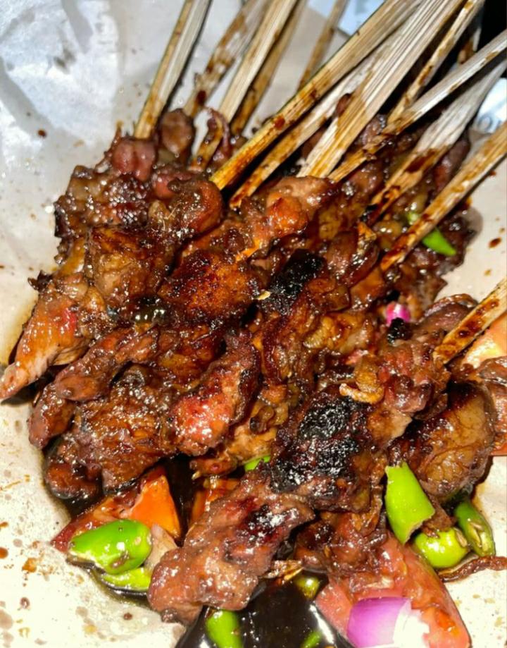 MANTUL: Beberapa sate kambing terenak yang perlu di coba di Kota Malang