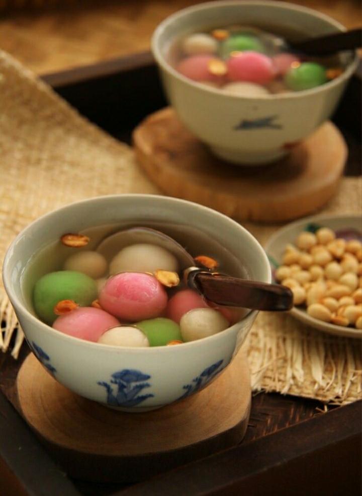 MENGHANGATKAN: Wedang ronde yang siap menemanimu saat dingin di Malang