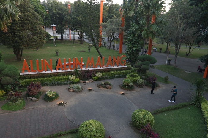 DIKERJAKAN 105 HARI: Rencana revitalisasi Alun-Alun Merdeka bakal direalisasikan mulai bulan ini.
