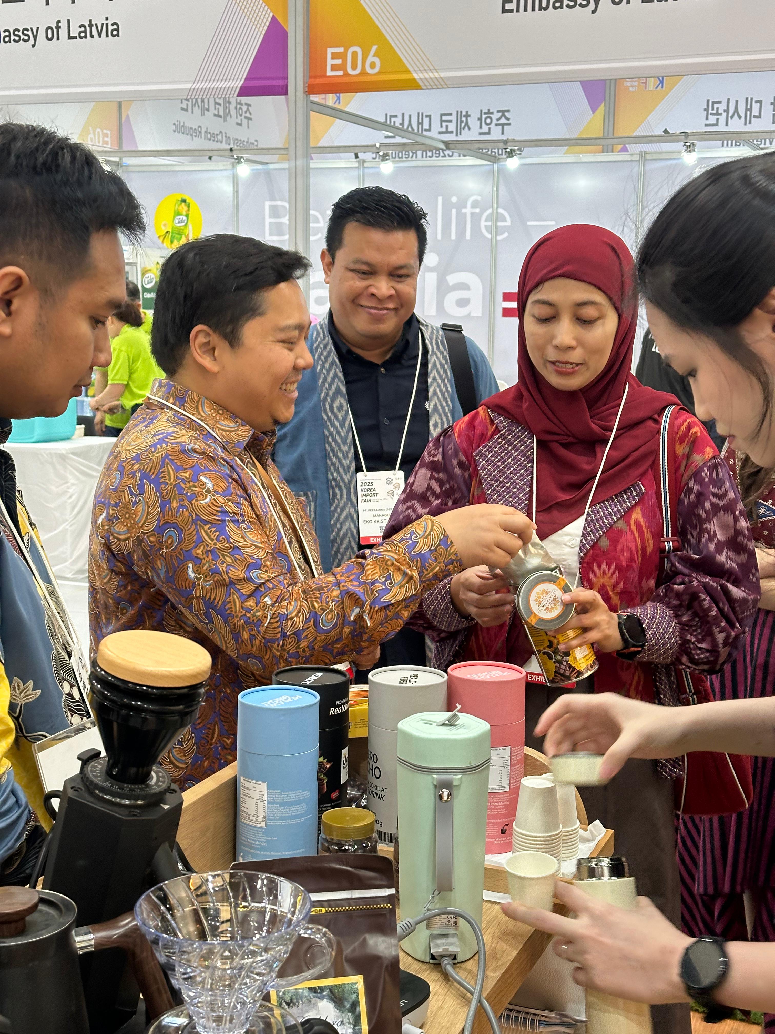 BERDAYA SAING: Sejumlah UMKM dalam ajang Korea Import Fair (KOIMA) 2025 pada 7-9 Juli 2025 di COEX Hall, Seoul.