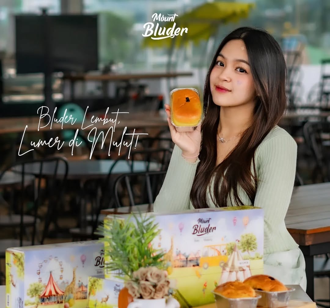 MENGEJUTKAN: Toko roti Royal Delight ini ternyata milih artis Eca Japasal