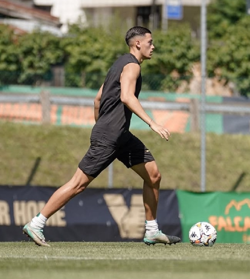BUGAR: Jay Idzes kembali berlatih bersama Venezia, 16 Juli.