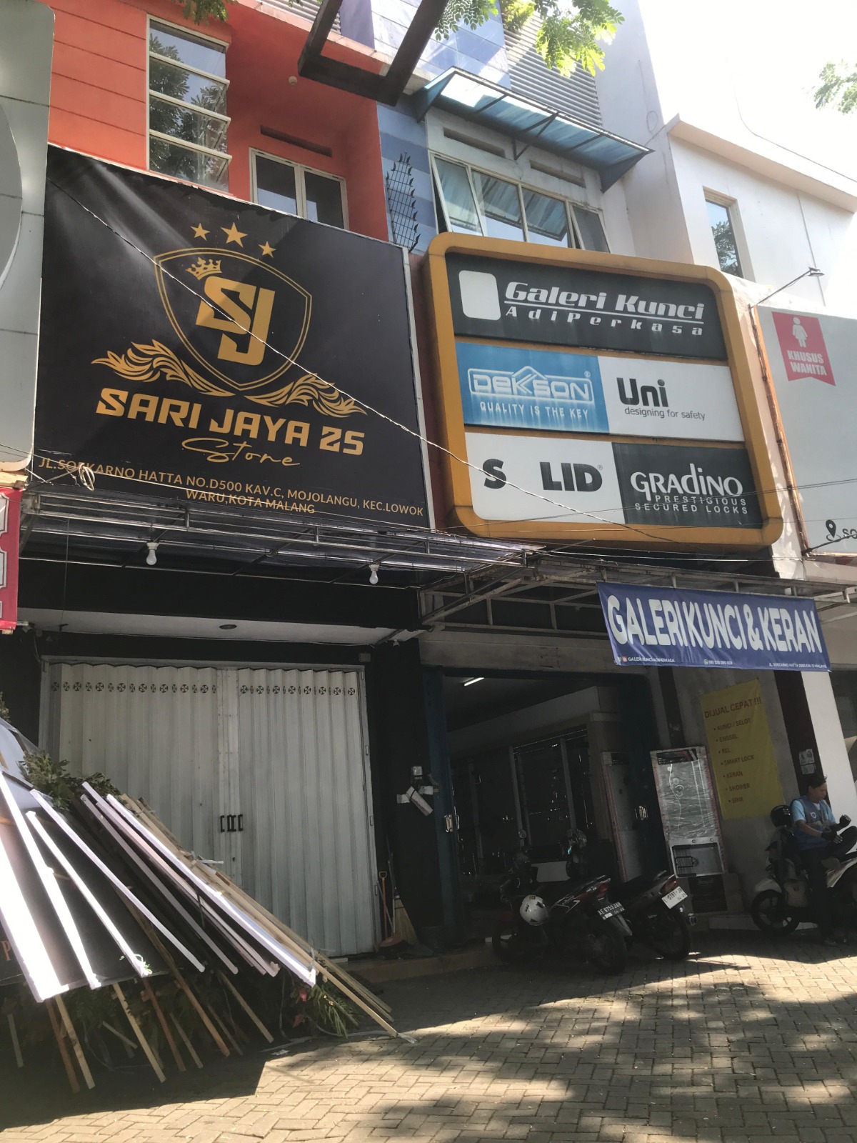 SEMPAT VIRAL: Toko yang menjual minuman beralkohol di Jalan Soekarno-Hatta sudah tak lagi beroperasi.