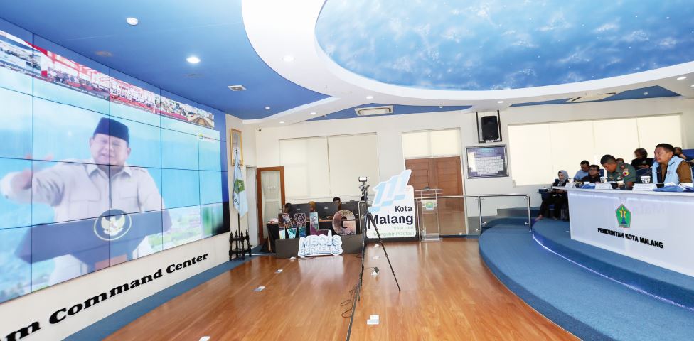 SEGERA BIMTEK: Pemkot Malang mengikuti launching Koperasi Merah Putih secara serentak di Ngalam Command Center (NCC) Balai Kota Malang, kemarin.