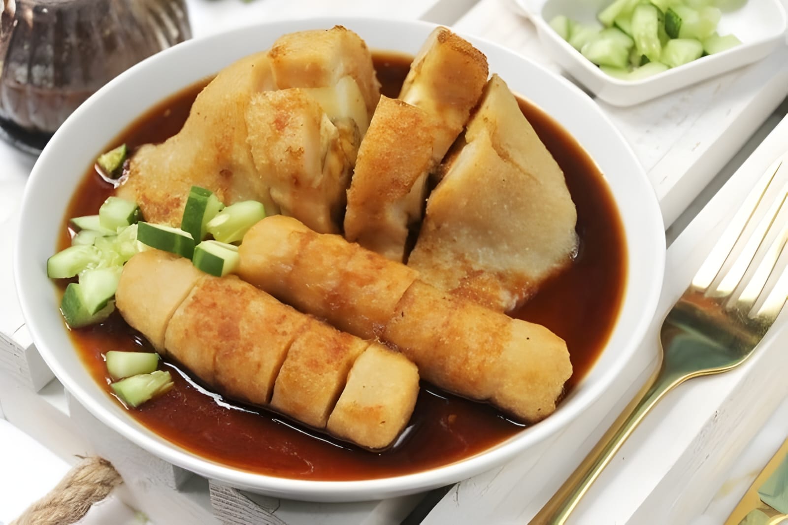 OTENTIK: Pempek Silampari sajikan kuah cuko asli Palembang dengan pilihan menu beragam