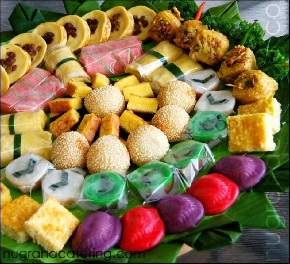 KUE BASAH: Kue Basah Tradisional Malang yang tentunya sangat lezat