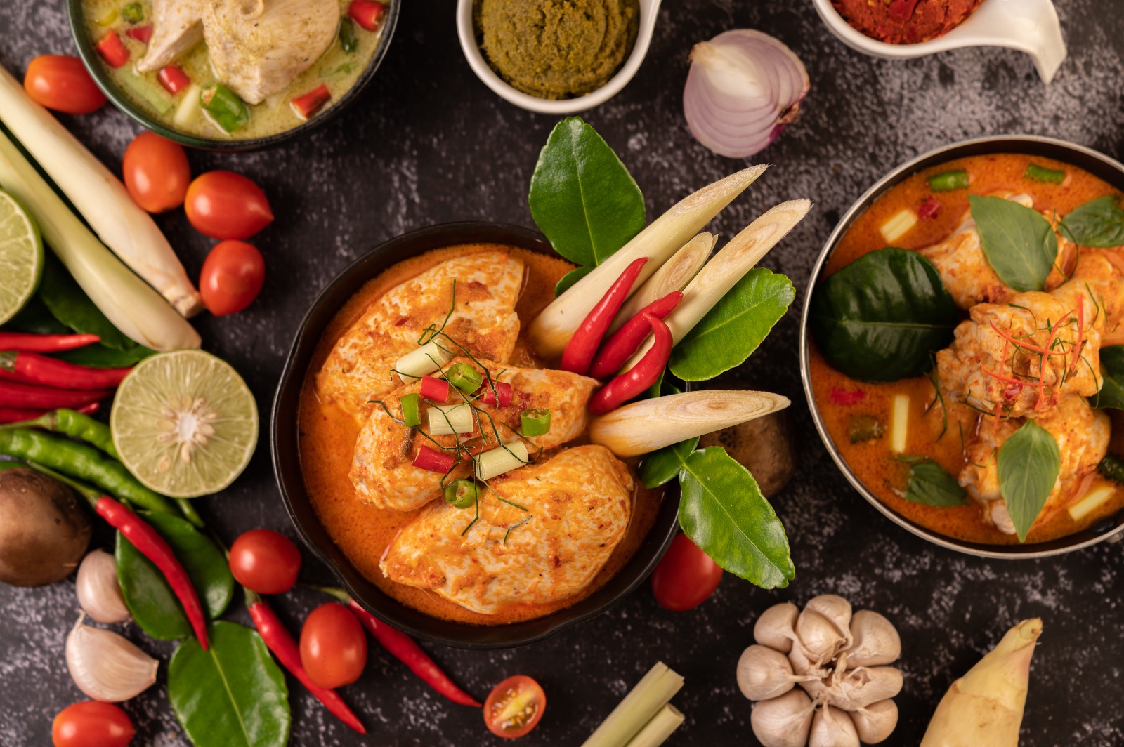 NIKMAT: Menikmati bermacam kuliner khas Malang di Tumpang.