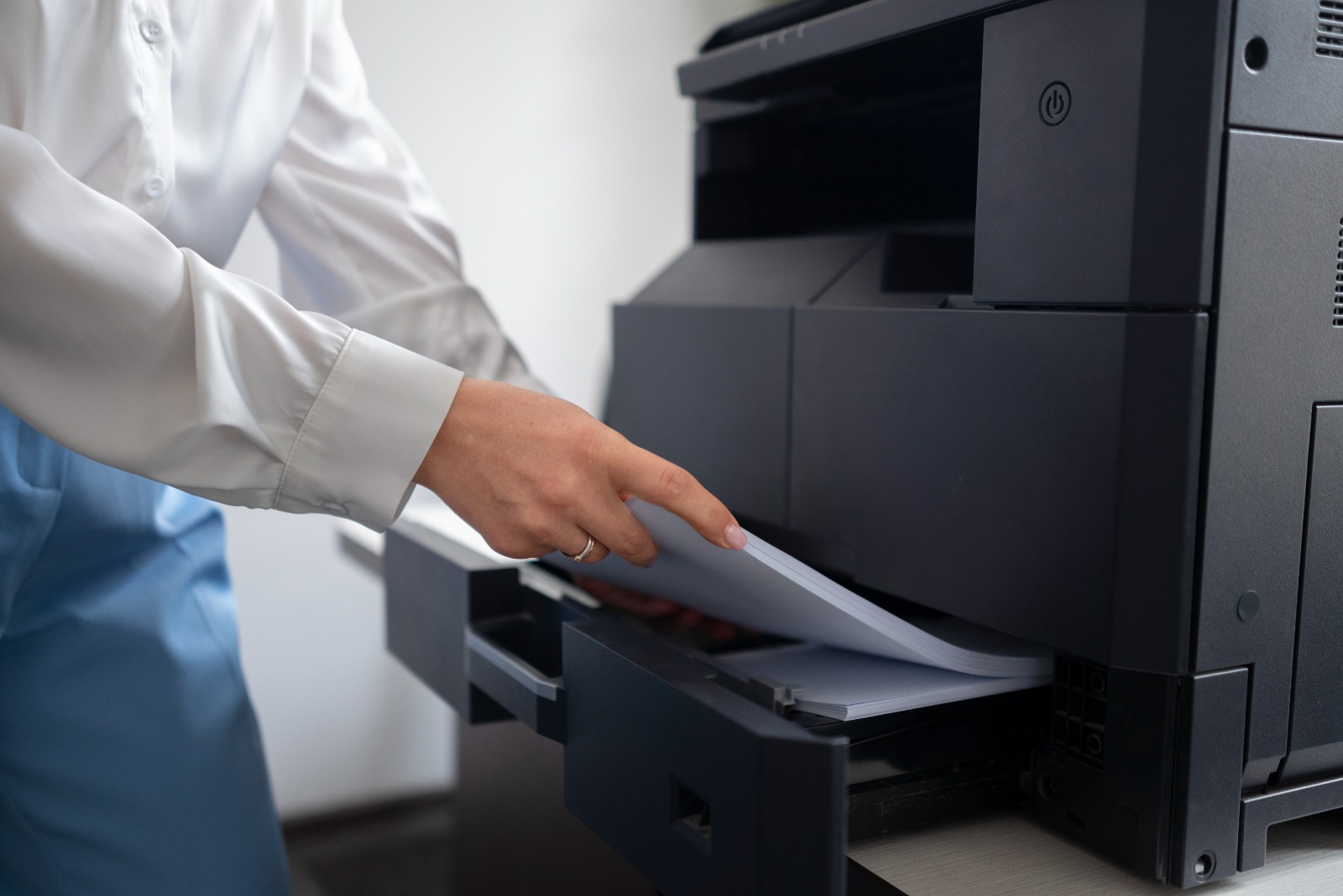 SIMPEL: Fotocopy merupakan kebutuhan penting bagi mahasiswa.
