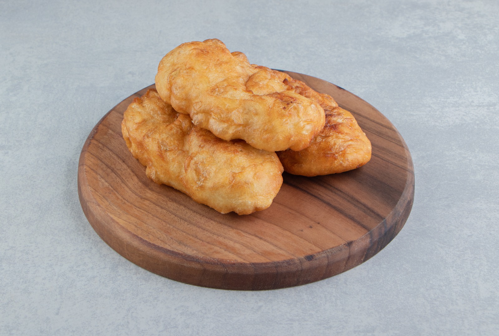 MANIS: Sensasi panasnya pisang goreng yang masih hangat menjadi kenikmatan tiada tara.