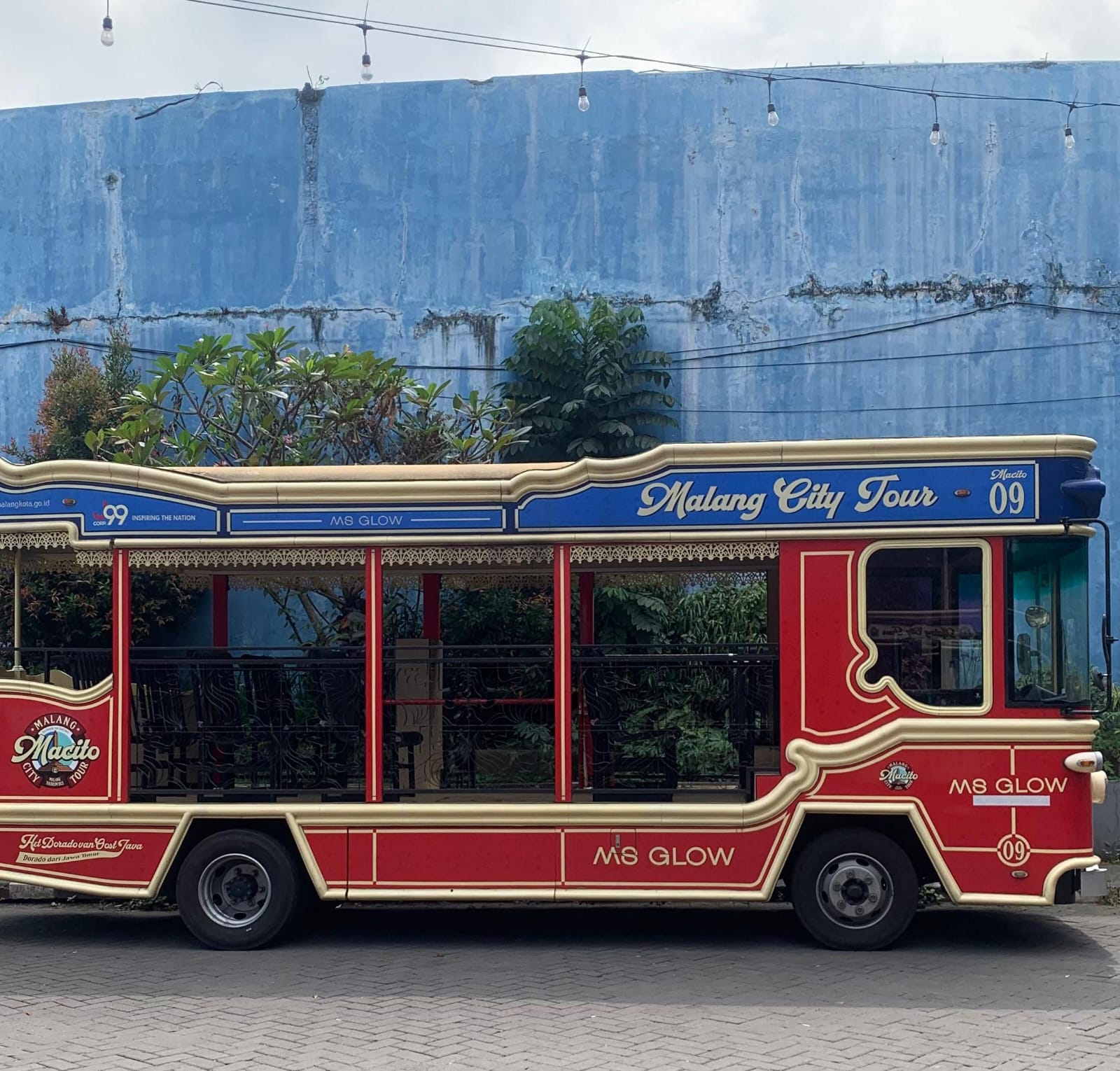 INDAH: Malang City Tour di sekitar Stadion Gajayana
