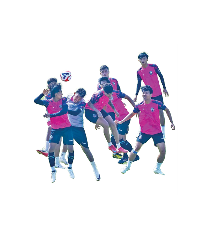 LEBIH BERAGAM: Para pemain Arema FC menjalani sesi latihan di Stadion Kanjuruhan pada 2 Agustus lalu.