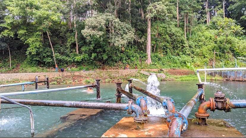 SUASANA ASRI: Pemandangan sekitar Sumber Air Ngembul yang cocok untuk kamu yang ingin mendinginkan badan.