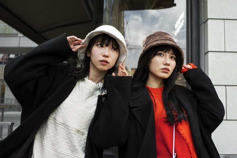 Ilustrasi Fashion Ala Korea Style yang Bikin Ciwi-Ciwi Terlihat Manis