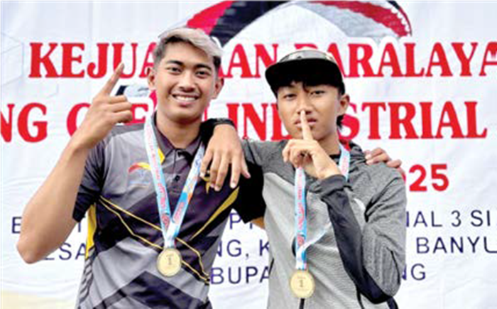 BERPRESTASI: Recky Bayu dan Elang Duadji berhasil menjadi juara dalam ajang Bupati Batang Clean Industrial City nomor Accuracy Perorangan Putra pekan lalu.