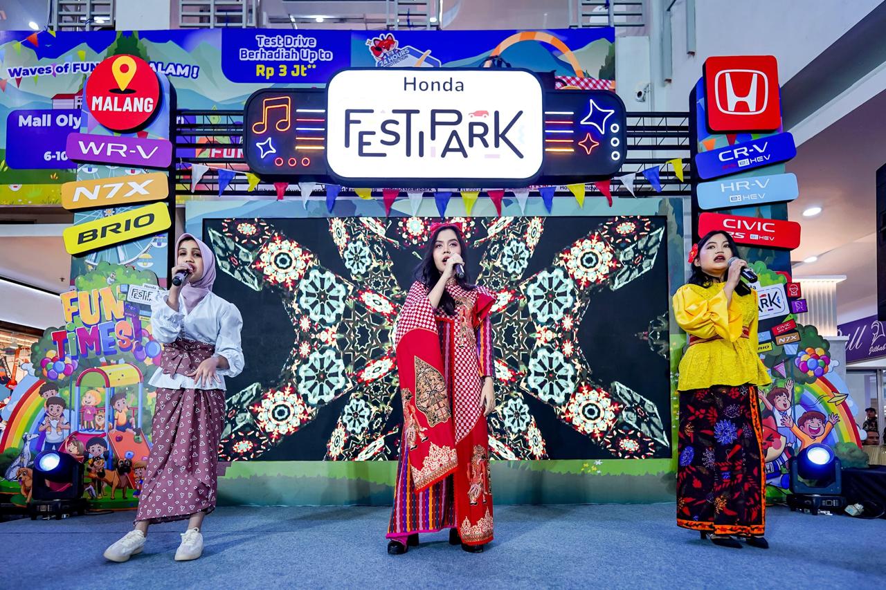 BERSAING: Sejumlah peserta Honda Talent Competition.