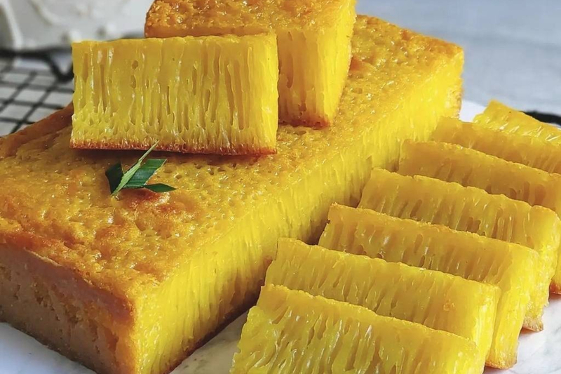 LEGIT: Bika ambon makanan khas Sumatera Utara