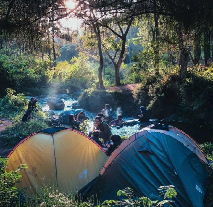 MENAKJUBKAN: Bedengan menjadi daya tarik wisata yang menuguhkan pemandangan dengan view indah, tidak usah risau dengan perlengkapannya karena disana juga menyediakan penyewaan&nbsp;barang
