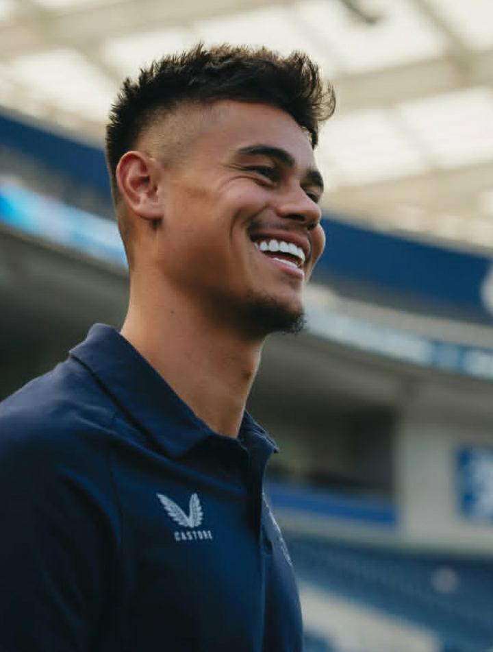 ANDALAN: Mees Hilgers akan meninggalkan FC Twente dan diminati&nbsp;Crystal&nbsp;Palace