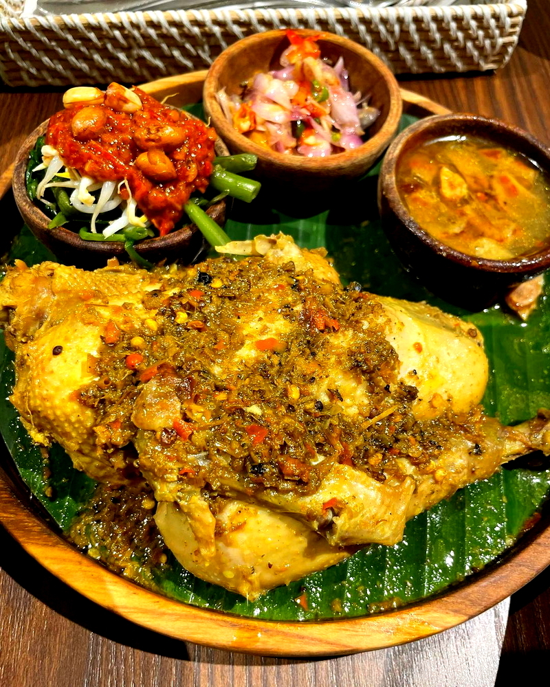 GURIH PEDAS: Ayam khas Bali yang penuh dengan rempah