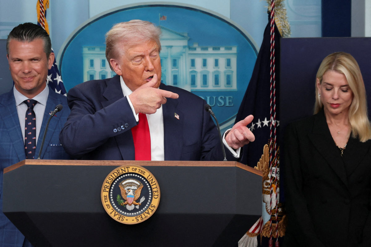Gambar dari REUTERS: Pengadilan membuka jalan bagi Trump untuk menunda Bantuan Luar Negeri