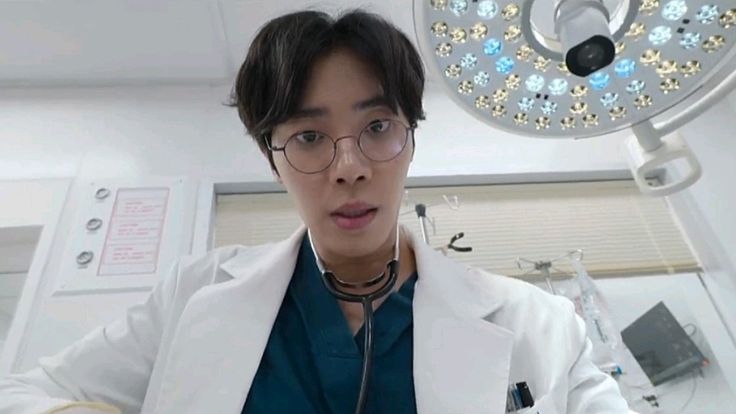 KOCAK: Deretan drama Korea komedi terbaru 2025 ini siap bikin penonton ngakak, baper, sekaligus terhibur dengan cerita segar.