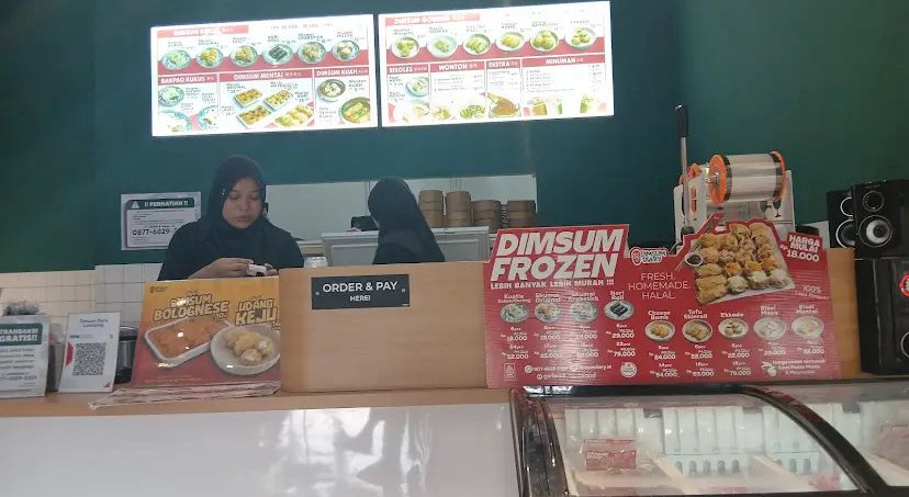 Aneka dimsum, mulai dari mozarella hingga cita rasa autentik Hong Kong, bisa dinikmati di Lumajang.