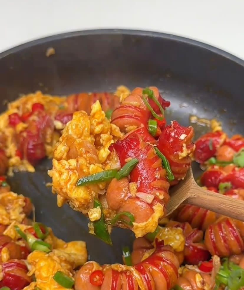 RESEP ENAK: Tumis Telur Sosis Hemat Perpaduan Sosis dan Telur yang Gurih dan Enak