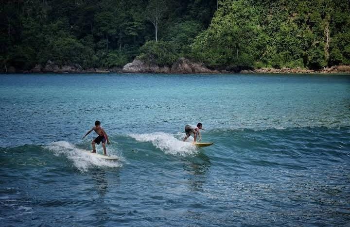 Pesona Pantai Wedi Awu, Surga Tersembunyi dengan Ombak Menantang di Malang Selatan