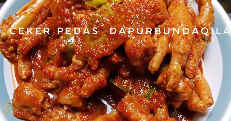 PEDAS MEMBARA: Ceker pedas yang bisa jadi langganan
