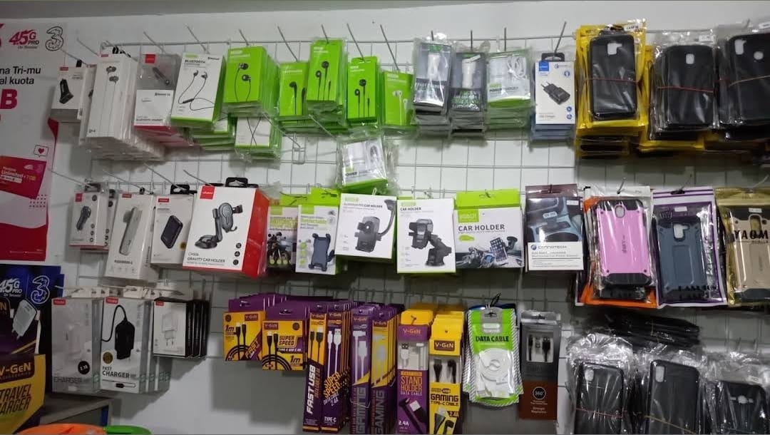 Deretan aksesoris HP yang bisa kamu temukan di Alva Cell
