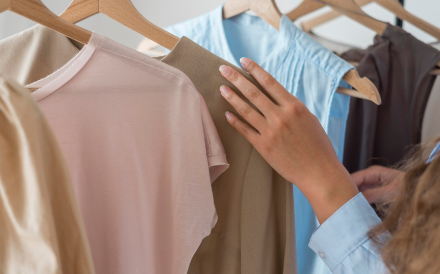 Kuliah di Malang? Ini Dia Bahan Baju yang Pas Biar Tetap Nyaman Seharian!