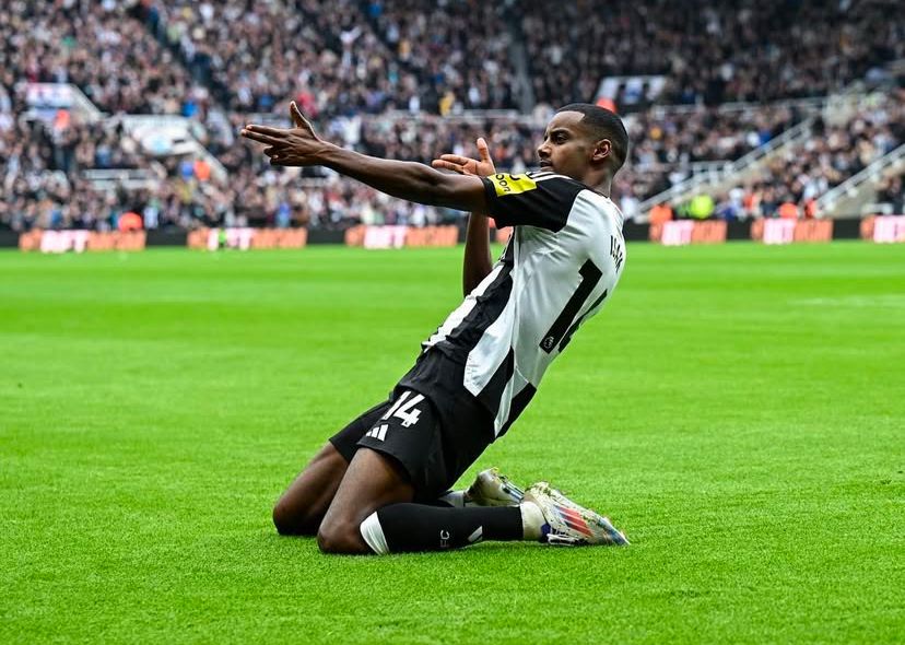 BERAKHIR: Drama panjang transfer Alexander Isak telah selesai dan siap berseragam Liverpool.
