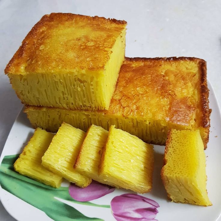MANIS: Bika ambon di Rumah Kue Obby dibuat dengan resep turun-temurun dengan rasa yang autentik